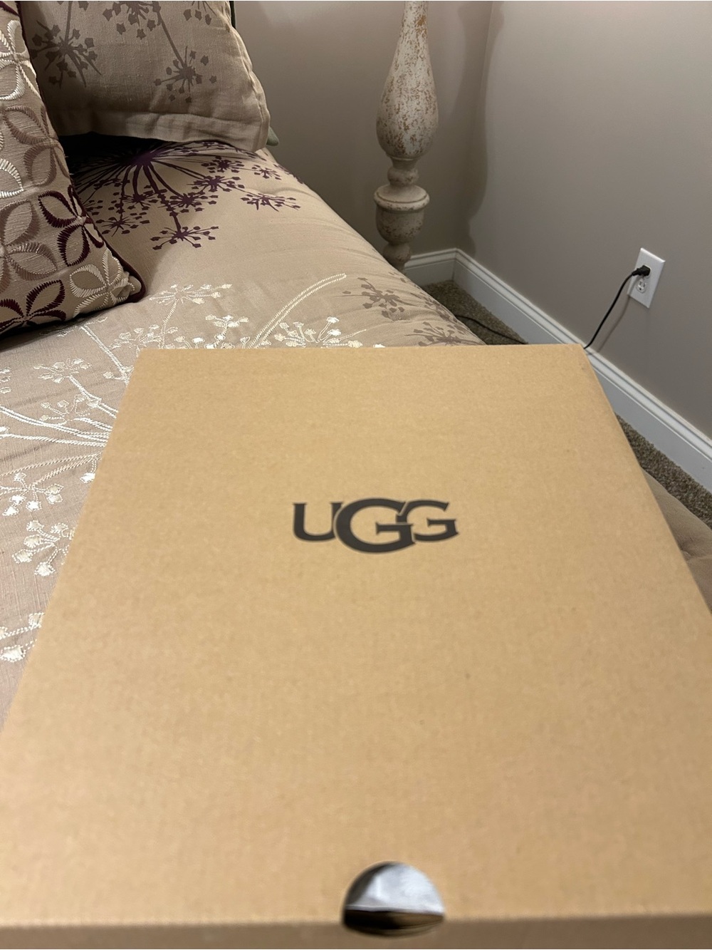 UGG Classic Mini Boot Olive - Picture 7 of 7